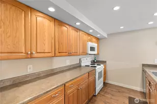 7347 Old Redmond Rd, Redmond, WA 98052 - Photo 9