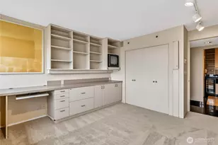 4540 8th Ave NE, Seattle, WA 98105 - Photo 19