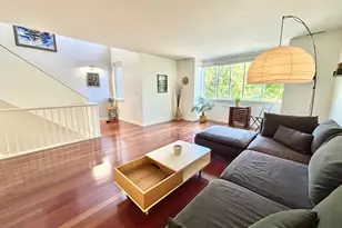 6719 35th Pl S, Seattle, WA 98118 - Photo 5