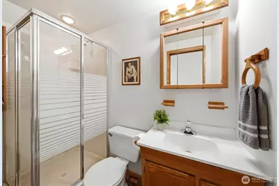 18926 NE 127th Street, Redmond, WA 98052 - Photo 29