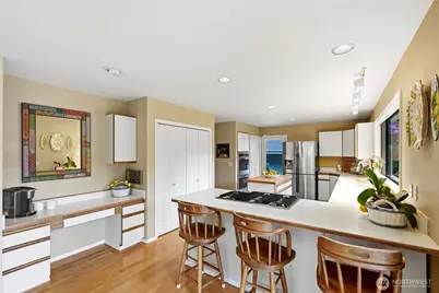 18926 NE 127th Street, Redmond, WA 98052 - Photo 11