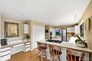 18926 NE 127th St, Redmond, WA 98052 - Photo 11