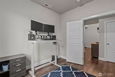 21204 113th Street Ct E, Bonney Lake, WA 98391 - Photo 15