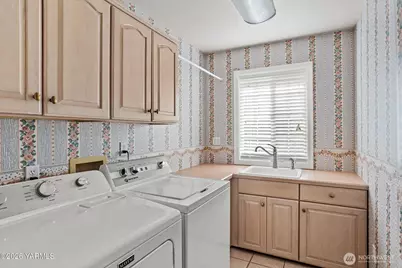 8204 Midvale Road, Yakima, WA 98908 - Photo 27