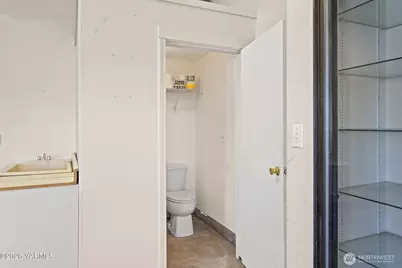 8204 Midvale Road, Yakima, WA 98908 - Photo 35