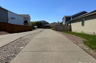 17326 129th Ave E, Puyallup, WA 98374 - Photo 29