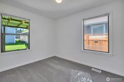 9013 11th Ave SW, Seattle, WA 98106 - Photo 19