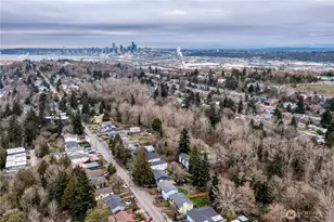 5942 21st Ave SW, Seattle, WA 98106 - Photo 3