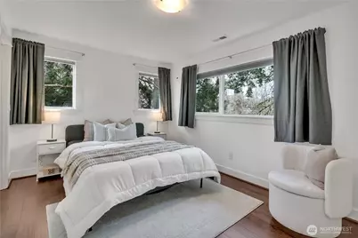5942 21st Avenue SW, Seattle, WA 98106 - Photo 29