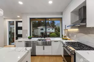19628 Filbert Dr, Bothell, WA 98012 - Photo 21