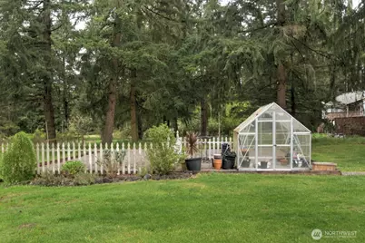 16915 Eugene Street SW, Rochester, WA 98579 - Photo 23