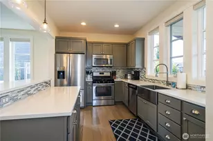 350 Porcupine Ln, Chelan, WA 98816 - Photo 11