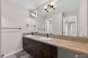 438 Riley Ct E, Enumclaw, WA 98022 - Photo 25
