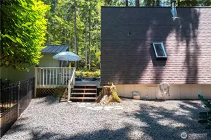 371 N Wynoochee Dr, Hoodsport, WA 98548 - Photo 5