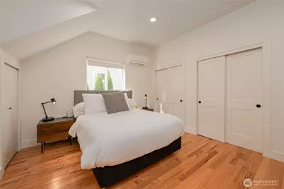 351 17th Avenue E, Seattle, WA 98112 - Photo 15
