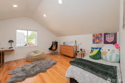 351 17th Avenue E, Seattle, WA 98112 - Photo 23