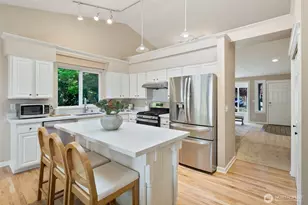 13020 NE 108th St, Kirkland, WA 98033 - Photo 7