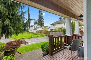 1022 181st Pl SW, Lynnwood, WA 98037 - Photo 5