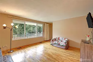 17810 Olympic View Dr, Edmonds, WA 98026 - Photo 17