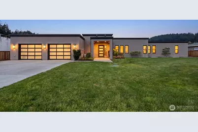 2181 Mariner Beach Drive, Oak Harbor, WA 98277 - Photo 1