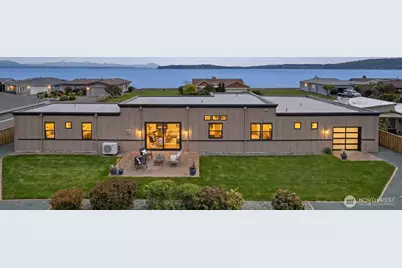 2181 Mariner Beach Drive, Oak Harbor, WA 98277 - Photo 5