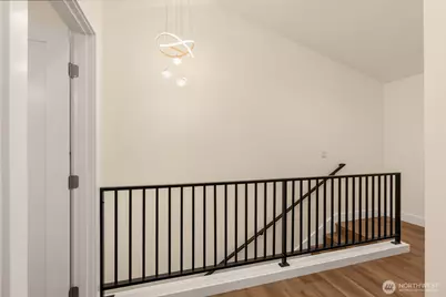 9253 6th Avenue NW #b, Seattle, WA 98117 - Photo 11