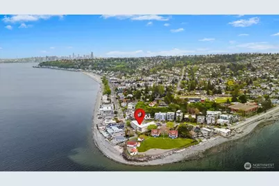3151 Alki Avenue SW #22, Seattle, WA 98116 - Photo 1