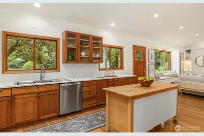 6729 NE Ralston Road, Bainbridge Island, WA 98110 - Photo 17