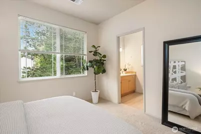 4486 248th Lane SE, Sammamish, WA 98029 - Photo 9