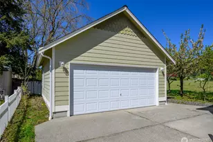 45 N Oak Harbor St, Oak Harbor, WA 98277 - Photo 23