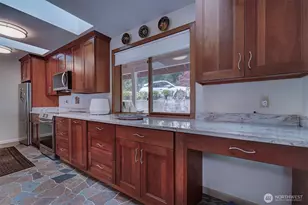 5691 Seabreeze Ln SE, Port Orchard, WA 98367 - Photo 11