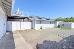 293 N Ridge View Dr, Port Angeles, WA 98362 - Photo 35