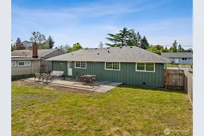 928 Dibb Street, Bremerton, WA 98310 - Photo 3