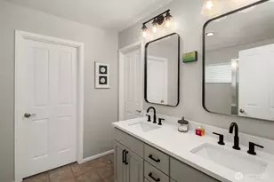6522 W Crestview Loop SE, Snoqualmie, WA 98065 - Photo 17
