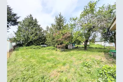 8428 S D Street, Tacoma, WA 98444 - Photo 11