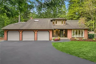 22542 NE 46th St, Redmond, WA 98053 - Photo 1