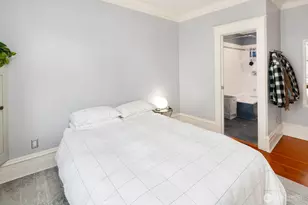 7 Harrison St, Seattle, WA 98109 - Photo 17
