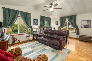 12423 18th St SE, Lake Stevens, WA 98258 - Photo 21