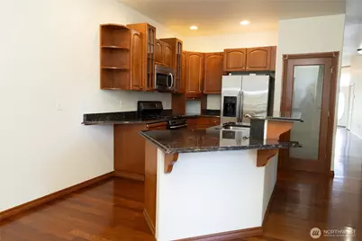 11816 SE 240th Place, Kent, WA 98030 - Photo 7