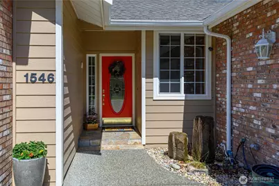 1546 Wedgewood Lane, Oak Harbor, WA 98277 - Photo 3