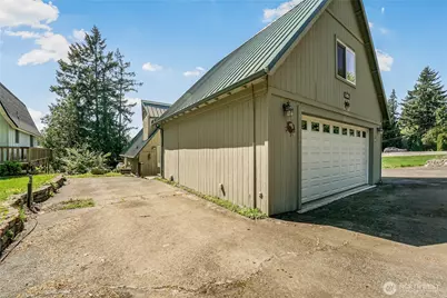 1819 Lake Drive, Camano Island, WA 98282 - Photo 23