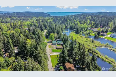 1819 Lake Drive, Camano Island, WA 98282 - Photo 25