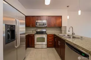 5440 NW Leary Wy, Seattle, WA 98107 - Photo 3