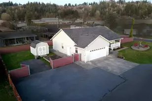 823 SW 21st St, Chehalis, WA 98532 - Photo 37