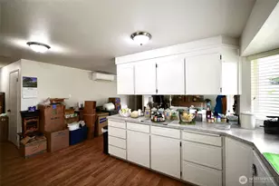 15807 Lawrence Pl SE, Yelm, WA 98597 - Photo 31