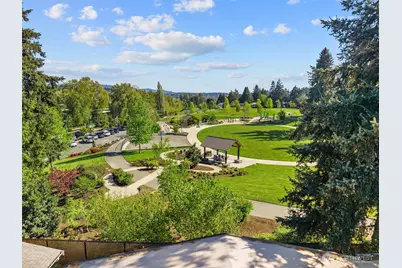418 111th Avenue SE, Bellevue, WA 98004 - Photo 37