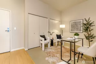 17 W Mercer St, Seattle, WA 98119 - Photo 9