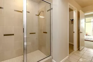 17 W Mercer St, Seattle, WA 98119 - Photo 29