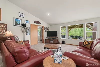 37726 34th Avenue E, Roy, WA 98580 - Photo 13