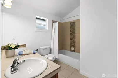 931 A N 97th Street, Seattle, WA 98103 - Photo 25